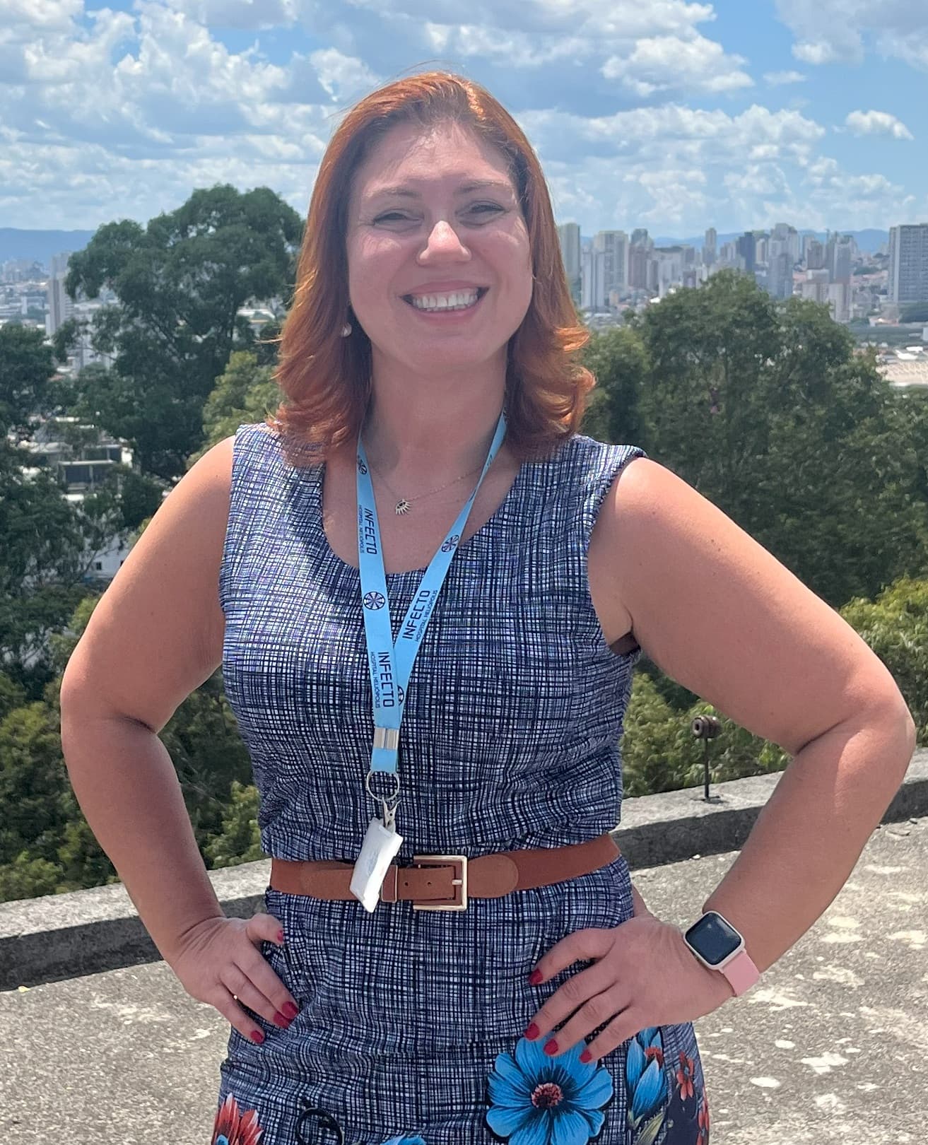 Foto de Dra. Valéria Telles, Médica Infectologista